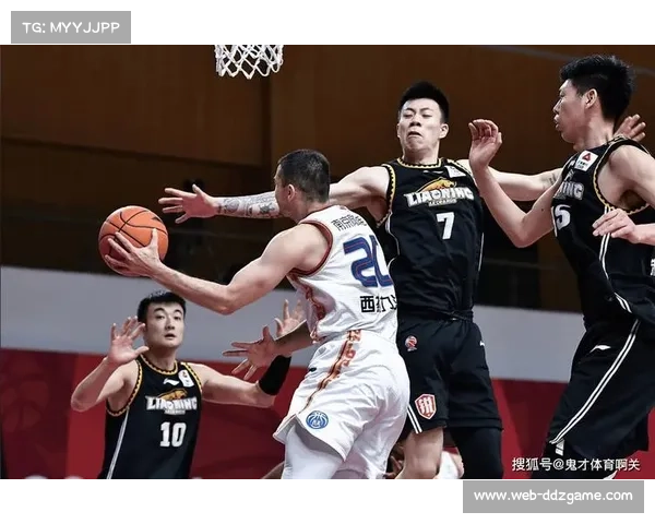 男篮锋线“三巨头”留队无忧，张镇麟曾凡博朱俊龙构核心框架