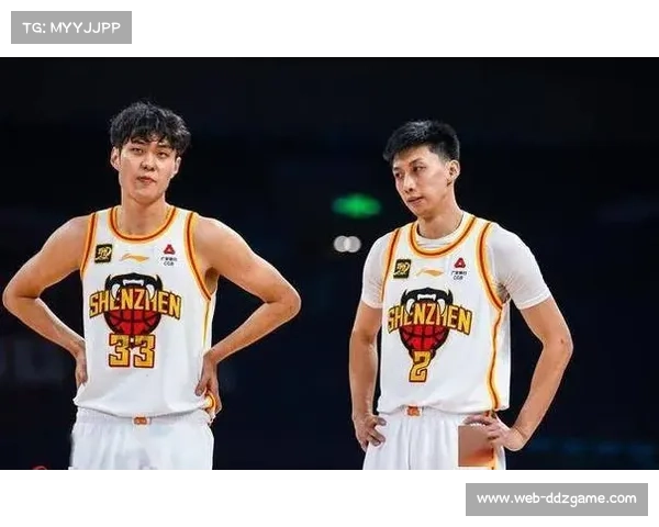 王浩然13分8篮板,成深圳新星 王浩然13分8篮板,成深圳新星