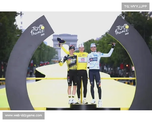 环法自行车赛段冠军：波加查缩小时间差距